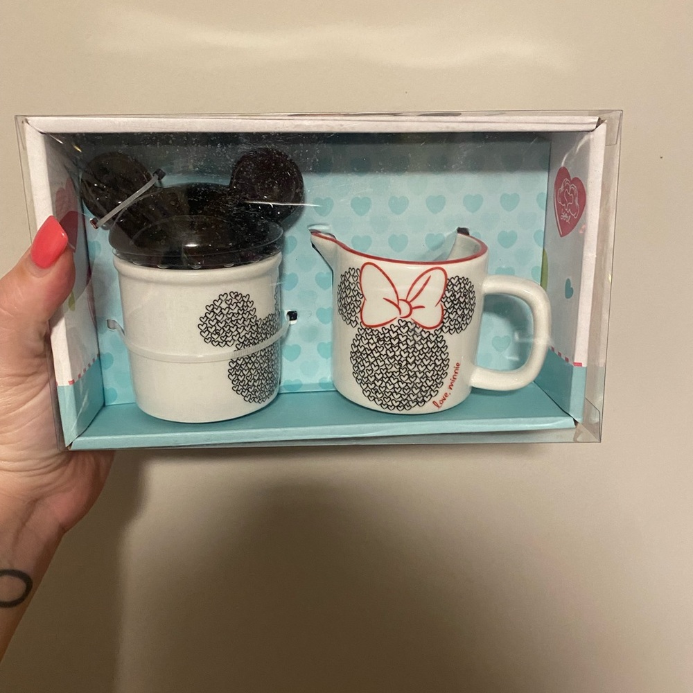 Mickey Sugar and Creamer set (NWT)
